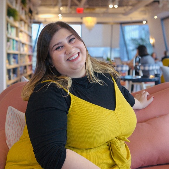 Meet your Posher, Linda - Picture 1 of 1